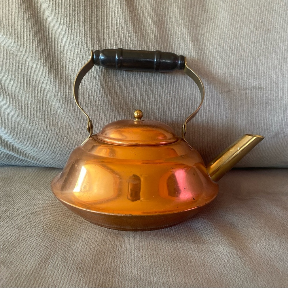 Copper Craft Guild Decorative Copper Tea Kettle with Wooden Handle